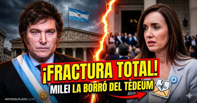 Miniatura sensacionalista de noticia sobre Javier Milei y Victoria Villarruel. A la izquierda, Milei con banda presidencial y expresión severa. A la derecha, Villarruel angustiada. Están separados por un rayo de fractura total. El texto gigante en amarillo y rojo reza: "¡FRACTURA TOTAL! MILEI LA BORRÓ DEL TEDEUM" con un icono de una invitación de papel rota. El fondo es la Catedral Metropolitana bajo un cielo de tormenta, simbolizando la crisis del gobierno de Milei y la emergencia social de los argentinos desprotegidos.
