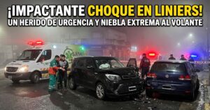 Fuerte choque en Liniers por alerta de niebla: auto Kia Soul negro con destrucción total tras chocar a un vehículo estacionado. Operativo del SAME y policía asistiendo al conductor herido.