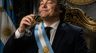 bono en dólares funcionarios, salario mínimo vital y móvil, ajuste casta política, crisis económica, pymes y consumo.