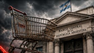 La inflación baja por la brutal recesión y el ajuste llega a su límite social. Analizamos la trampa financiera de Caputo con la deuda del Banco Central.