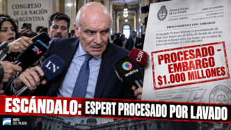 José Luis Espert en el Congreso con el documento del procesamiento por lavado de activos